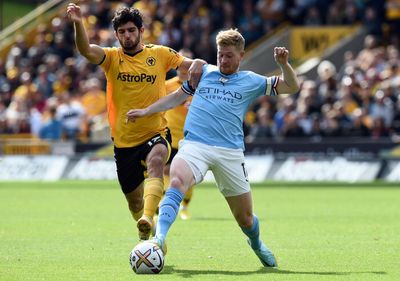Manchester City blank Wolves to go top