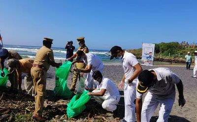 ICG organises coastal clean-up drive at Kovalam
