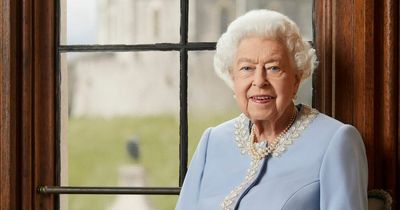 Queen's final portrait photographer says background has hidden meaning