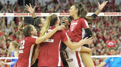 Wisconsin Sets NCAA Volleyball Attendance Record Against Florida