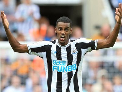 Alexander Isak penalty rescues point but Newcastle frustrated again by Bournemouth