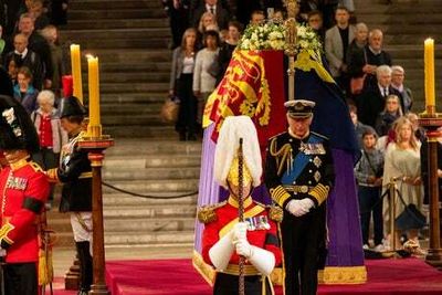 In Pictures: The nation mourns the Queen