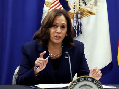 Kamala Harris slams GOP governors for ‘dereliction of duty’ as more migrants sent to her residence