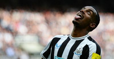 Newcastle United notes: Isak pulls rank on Bruno, Joelinton's close shave & Howe proves he's in zone