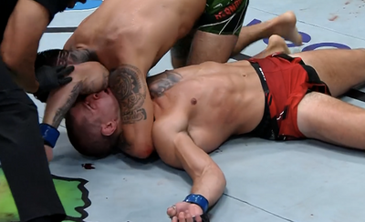 UFC Fight Night 210 video: Anthony Hernandez chokes Marc-Andre Barriault out cold
