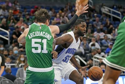 Boston Celtics alum Ryan Arcidiacono re-signs with the New York Knicks