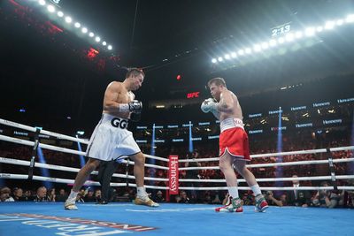 Steph Curry makes appearance at Canelo Alvarez vs. Gennady Golovkin fight in Las Vegas