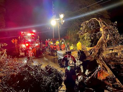 Bus crashes in Costa Rica, nine dead and 55 rescued