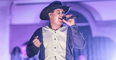 Irish Garth Brooks tribute act says he'll have to get into shape after seeing man himself at Croke Park
