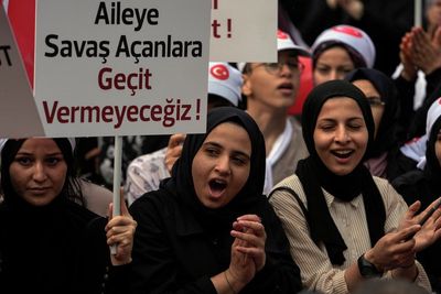 Anti-LGBTQ protest in Turkey backs protecting family values