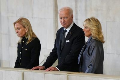 King greets world leaders as UK counts down to queen's funeral