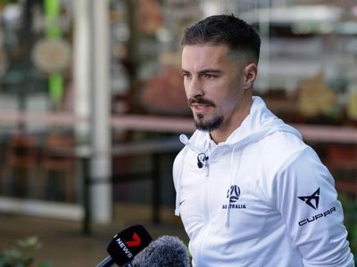 Maclaren takes ownership as Roos eye Cup