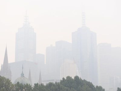 Man acquitted of causing friends' deaths