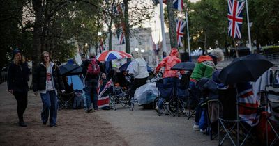 'Cloudy but dry' weather forecasted as thousands gather in London for Queen's funeral