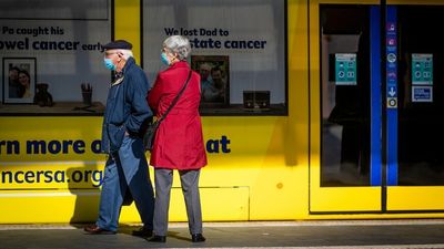SA state government lifts public transport mask mandate and eases aged care restrictions