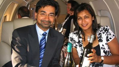 Investigator being sued by Lloyd Rayney asks for Supreme Court judge to recuse herself