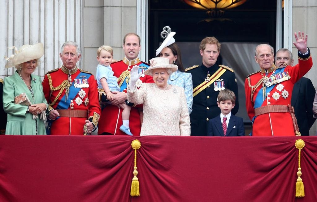 how-much-money-does-the-royal-family-bring-in-tourism