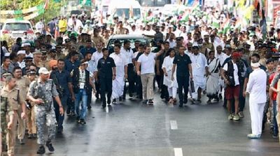 Congress Bharat Jodo Yatra Day 12: Rahul Gandhi interacts with fisher folk at Alappuzha in Kerala, assures support