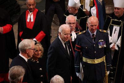 Mourners begin arriving at Westminster Abbey for Queen’s state funeral