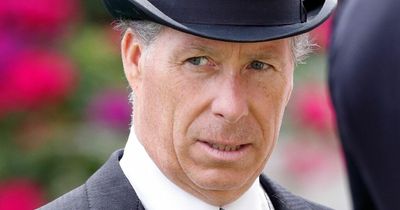 Who is the Earl of Snowdon and how does he relate to Queen Elizabeth II?