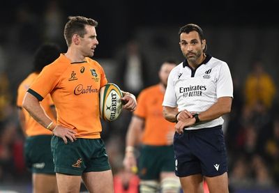 Australia complain to World Rugby after New Zealand refereeing decision
