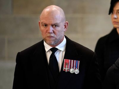 Mike Tindall: Viewers confused by medals worn to Queen’s funeral