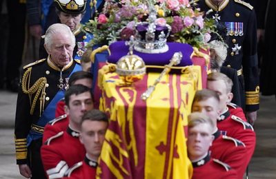 Nation bids farewell to Queen as she leaves capital following state funeral