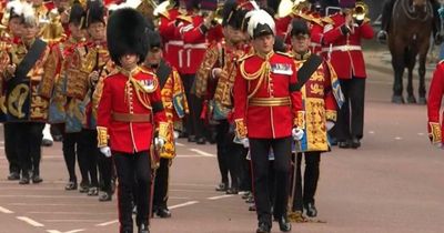 Queen's procession tramples through horse poo keeping Her Majesty on final journey
