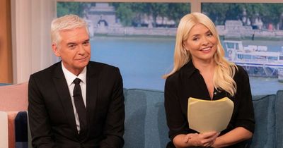 ITV This Morning bosses at 'crossroads' over Holly and Phil segment after Queen's queue storm