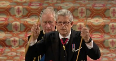 Queen's reign comes to an end with removal of crown and wand breaking ritual