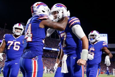 Diggs scores 3 TDs for Bills in 41-7 rout of Titans