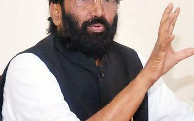 TRS leaders acting as commission agents of Dalit Bandhu, alleges Uttam