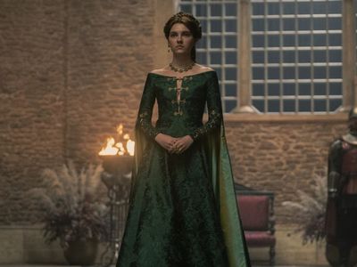 Why Alicent’s green dress in the latest House of the Dragon episode is so significant