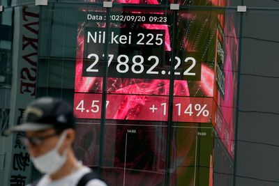 Asia shares rise on US rally ahead of expected Fed rate hike