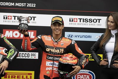 Rinaldi to remain at Ducati's WSBK team in 2023