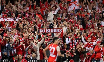 AFL grand final: Sydney Swans fans fork out up to $1,781 to fly to Melbourne