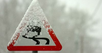 First snow flurries reported with new cold front and unsettled spell ahead