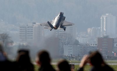 Swiss activists drop campaign against F-35 fighter deal