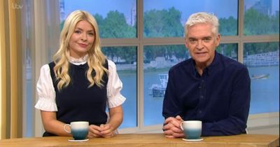 This Morning's Holly and Phil say they didn't 'jump the queue' despite not waiting in line to see The Queen