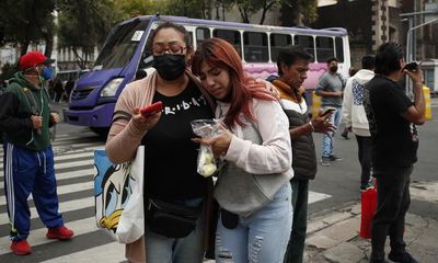 First Thing: earthquake shakes Mexico on anniversary of two past tremors