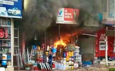 Fire destroys two shops in Wayanad