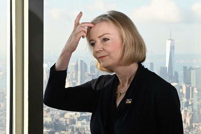 Liz Truss prepared to make 'difficult decisions' like lifting bankers' bonus cap