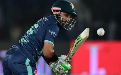 Mohammad Rizwan's fifty helps Pakistan to 158-7 in first T20I