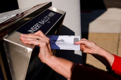 Mail ballot fight persists in key states, sure to slow count
