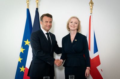 Truss’s talks with Macron do not cover Northern Ireland or migrant crossings