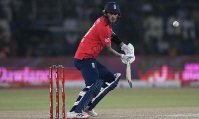Hales half-century on comeback guides England to T20 win over Pakistan