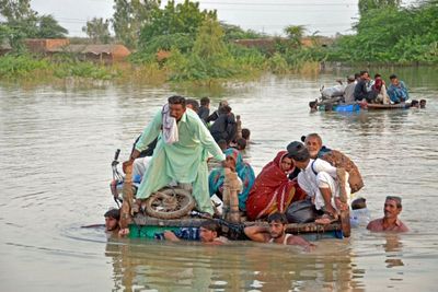 Pakistan floods a colossal tragedy