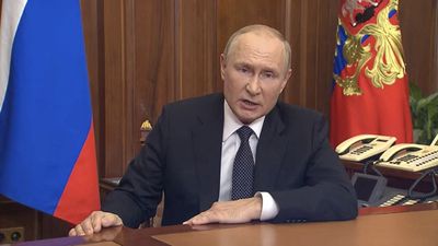 Russia’s Putin signs decree on partial mobilisation for citizens
