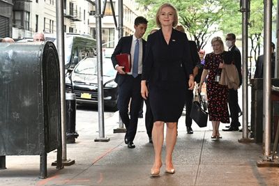 UK government caps energy bills for businesses for 6 months