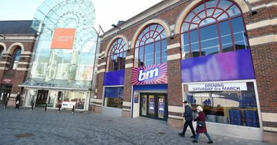 B&M shoppers in 'storage heaven' after spotting £3 glass jars